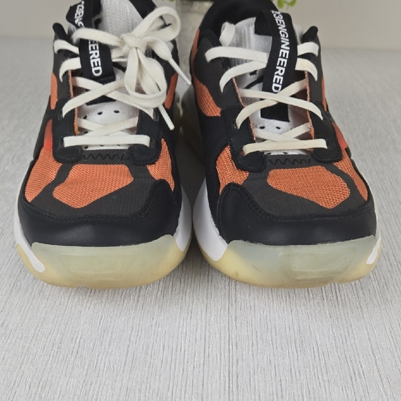 Jordan Men's‎ Black and Orange Athletic Shoes - Picture 3 of 15